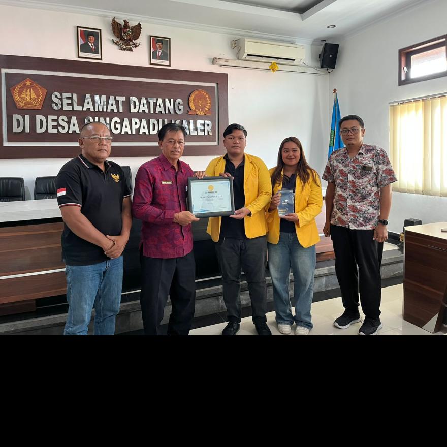 PENUTUPAN PROYEK DESA DARI KAMPUS UNIVERSITAS HINDU INDONESIA